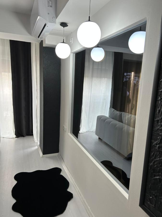 Sandev Apartments Black&White Štip Extérieur photo